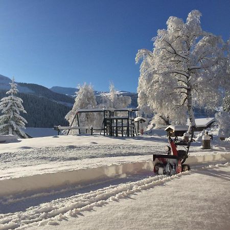 Familien Und Wanderhotel Clarezia Breíl Екстериор снимка
